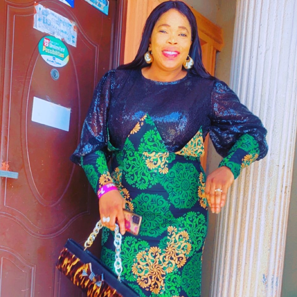 ModupeDivine's tweet image. #NewProfilePic