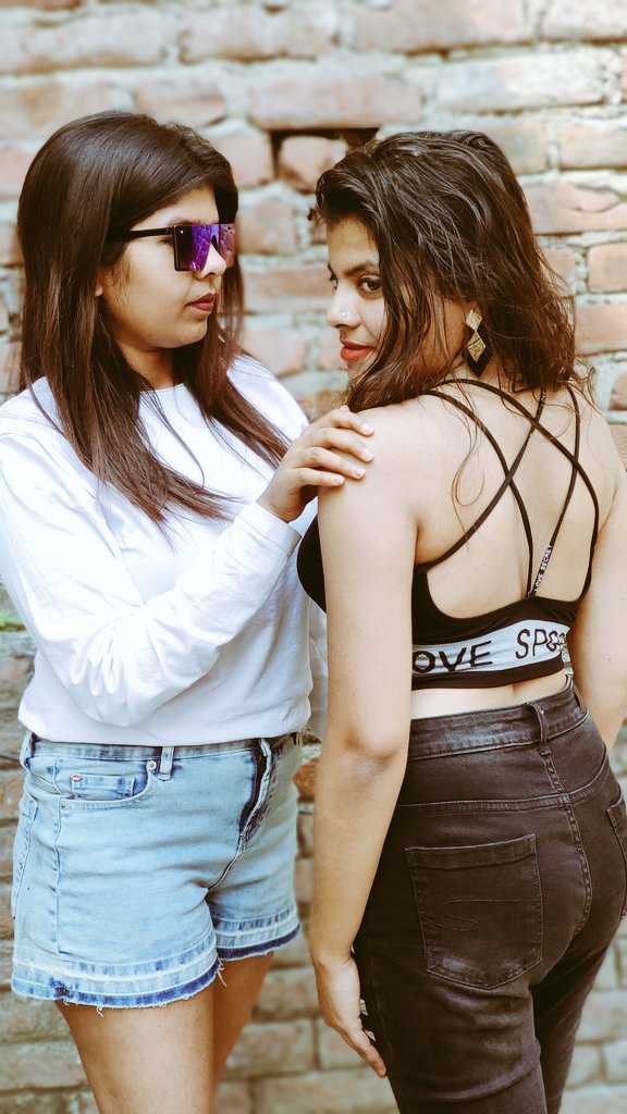 ANKITA811992's tweet photo. Aankhon ki gustakiyaan...maaf ho 🙈❤️ https://t.co/cMGRCunOHT