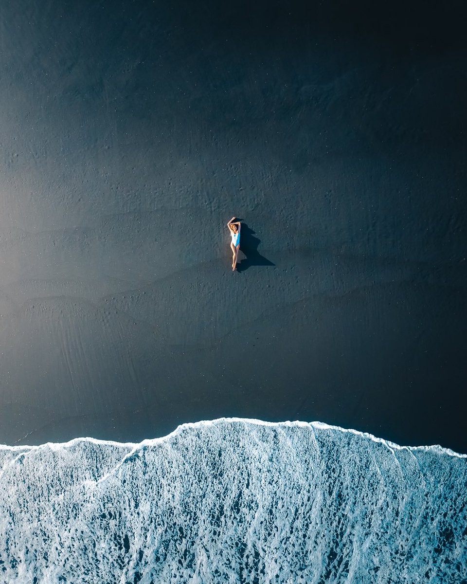 Black &amp; white 🤍🖤