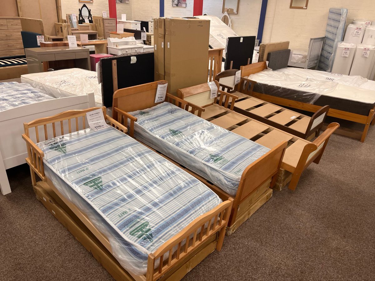 HomeWorldOnline's tweet photo. Toddler Beds In Store😀
Now Only £59.99😀
Limited Stock Available😀
Free Layaway or Have It Today😀
#bedstead #bedroom #bed #furniture #modern #homefurniture #furnituredesign #inegolmobilyasi #mobilya #mobilyadekorasyon #chair #hpmkt #evmobilyasi #avantgarde #klasik #wardrobe https://t.co/LIoRRcurMa