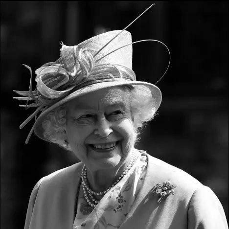 CaremarkLtd's tweet image. It is with great sorrow that we learn of the passing of our beloved Queen, Her Majesty Queen Elizabeth II.  
This is an immensely sad time for our entire Nation, and we express our sincerest of condolences to the Royal Family. 
Rest in Peace Her Majesty.  
#QueenElizabethII