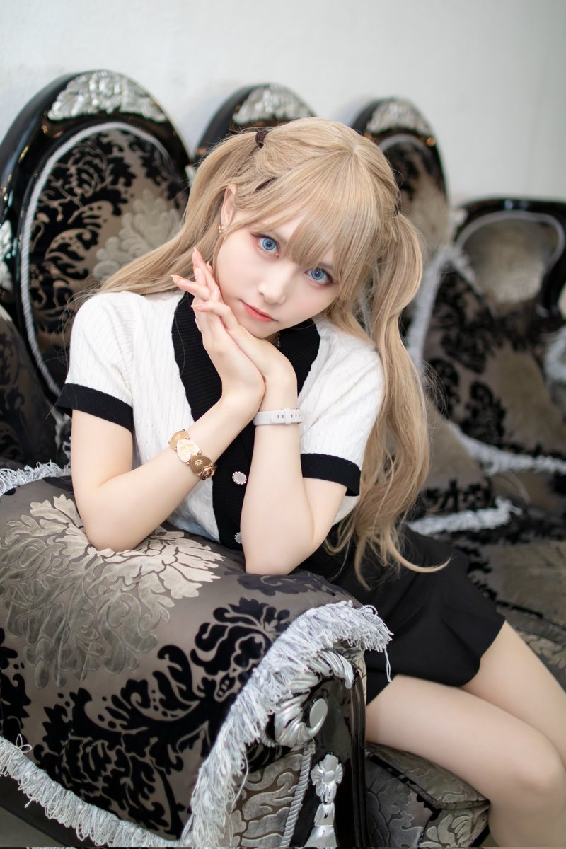 ysh_came720's tweet photo. 2022.8.27
えい梨さん（@kaorokuri ）
私服（ギャル）／Blanche撮影会 2部

いつもと違うギャルのえい梨ちゃんもかわいい。
金髪ツインでギャルにもお人形さんにもなれちゃうあたりさすがコスプレイヤーさん☝

#えい梨 #ギャル #ハーフツイン 
#Blanche撮影会 #スタジオ撮影
#素人ですみません https://t.co/oQjzdH5x6Q