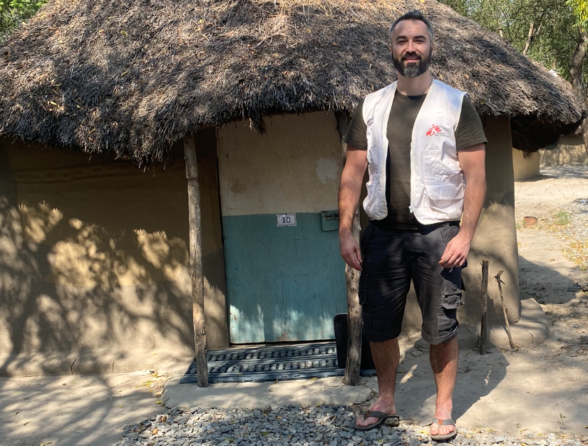 MSF_EastAfrica's tweet photo. On today's #FieldWorkerFriday, Dr Mark McNicol tells the story of a woman with an old snakebite wound and explains how snakebite impacts people in rural #SouthSudan.
Read full story here ⬇️
https://t.co/3WpwNi99b6 https://t.co/TdFUwlUA0l