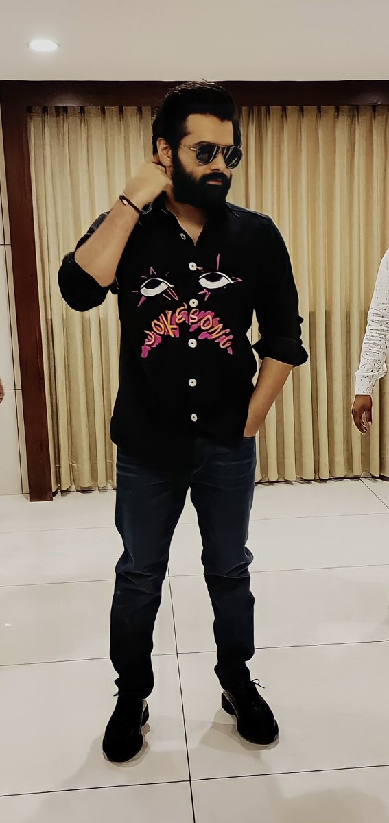 TeamRaPo's tweet photo. Ustaad @ramsayz Rocking the Rugged Look 🔥🔥 

Pics From a Recent Event 🤟🏻

#RAmPOthineni #RAPO20 https://t.co/DcueqCUNej