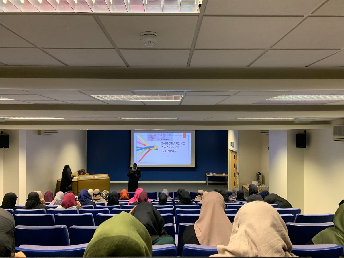 ikhlaasPrimary's tweet photo. We started the new academic year with Staff safeguarding training and a welcome back breakfast! 🥐🥨☕️ #SafeGuardingTraining #Breakfast https://t.co/DN1vlxZfFT