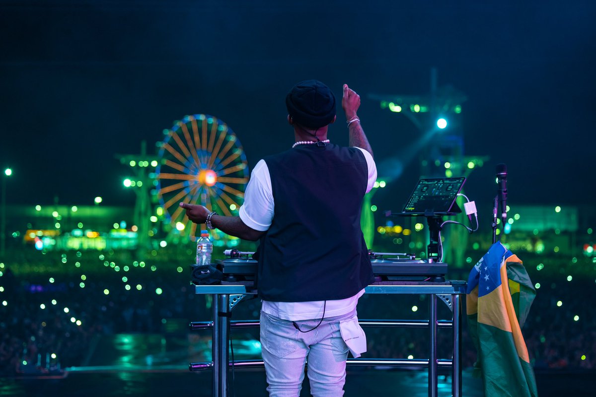DJTayJames's tweet photo. 🇧🇷🇧🇷🇧🇷🇧🇷🇧🇷 https://t.co/COrIh9uOdQ