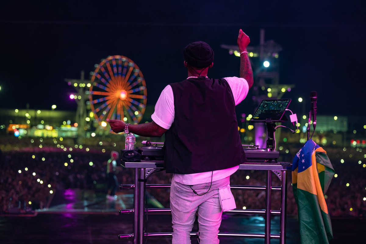 DJTayJames's tweet photo. 🇧🇷🇧🇷🇧🇷🇧🇷🇧🇷 https://t.co/COrIh9uOdQ