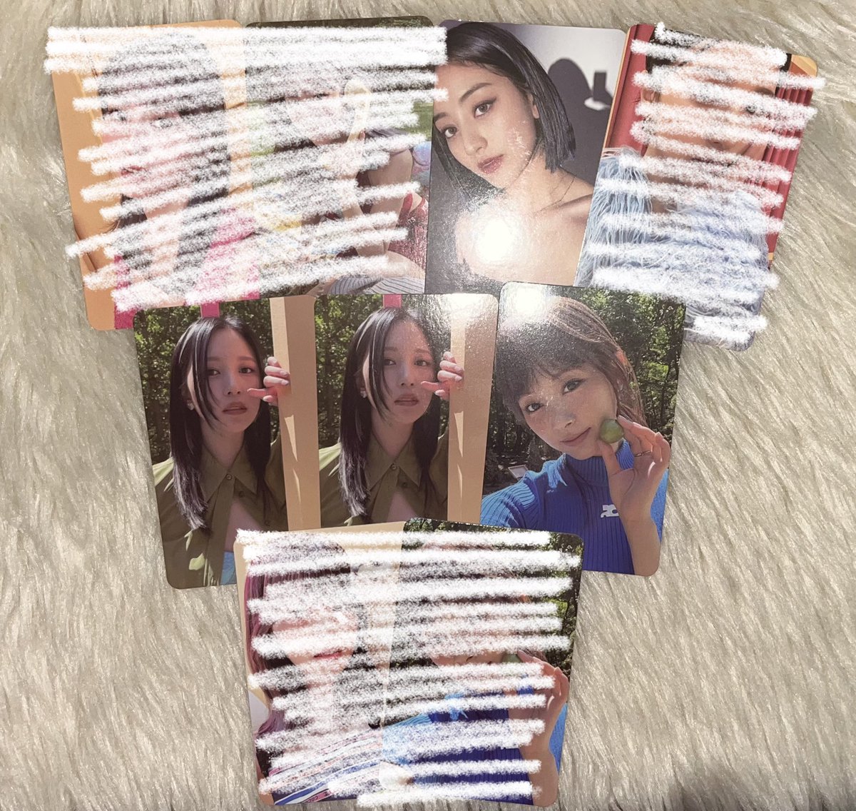 forryuph's tweet photo. availability: https://t.co/fi2Gj9kP2T