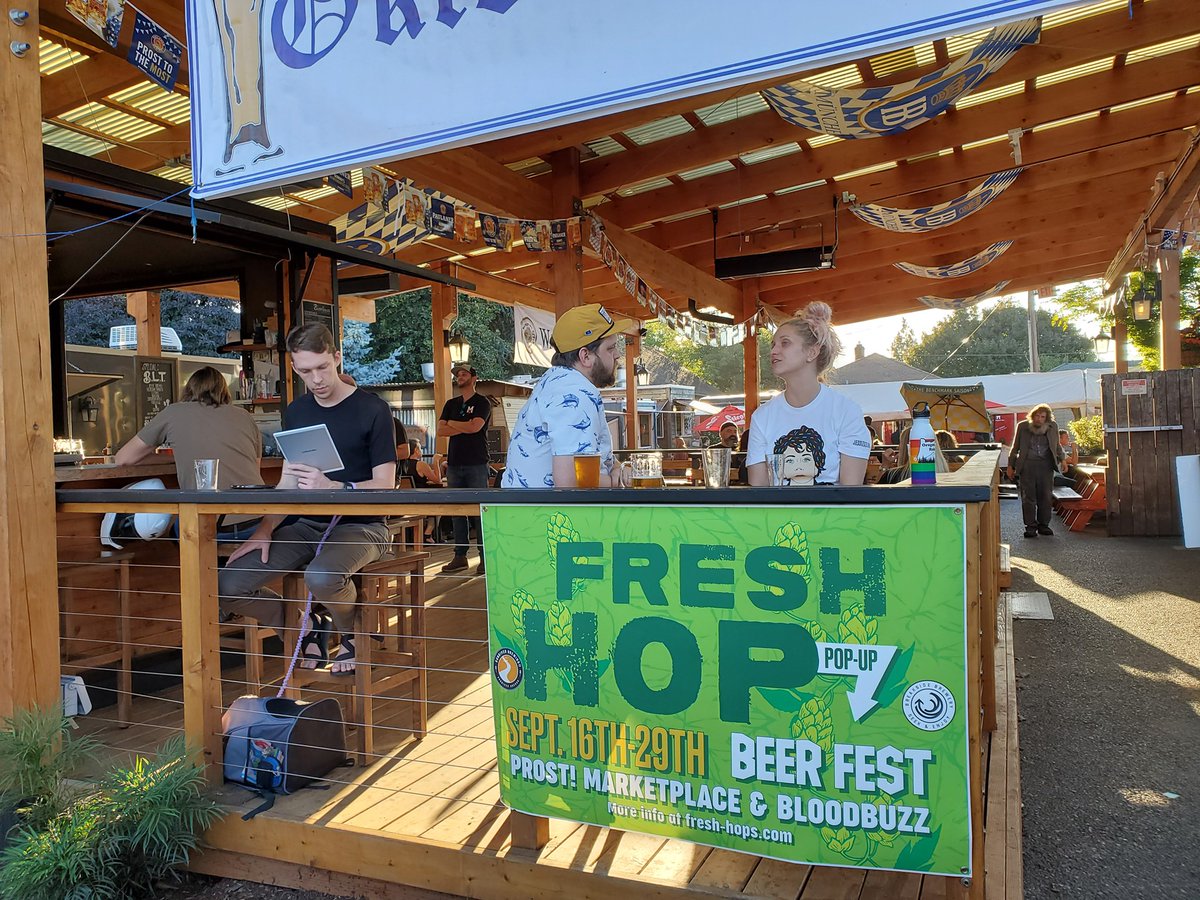 brewsite's tweet image. Portland’s @FreshHopFest is back! It’s a 17 day extravaganza of #freshhops taking place at Prost! Marketplace from September 16 through October 2. Many of the days feature special brewery or themes and the fresh hop beers will be in constant rotation.

thebrewsite.com/portlands-fres…