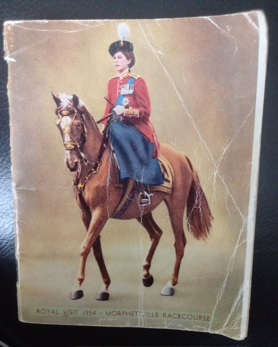 acoffa10's tweet photo. @RacingSA How's this race book from 1954 https://t.co/FK4vT3xmkz