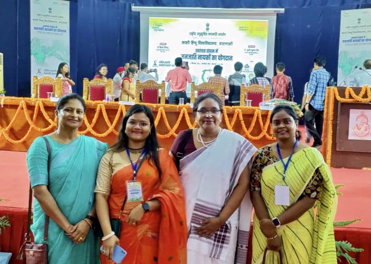 shrutihansda's tweet photo. A wonderful experience meeting students and other members of #BHU while organising and attending the seminar on the Tribal Heroes’ Contribution in the Freedom Struggle. #culturaldiversity #AzadiKaAmritMahotsav

@bhupro https://t.co/GBK4OettQz