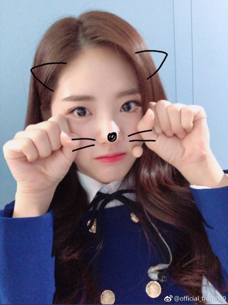 FOUR_320's tweet photo. 아귀여워 https://t.co/WDWPErtJBN