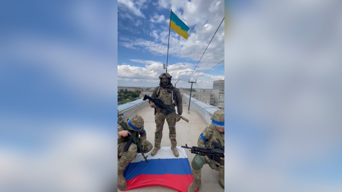 senguptacanada's tweet photo. #Russia-Ukraine War: #Ukraine claims on September 8 as its #soldiers have #retaken the key #Kharkiv city of #Balakliia from #Russia. https://t.co/AJPGohTk08