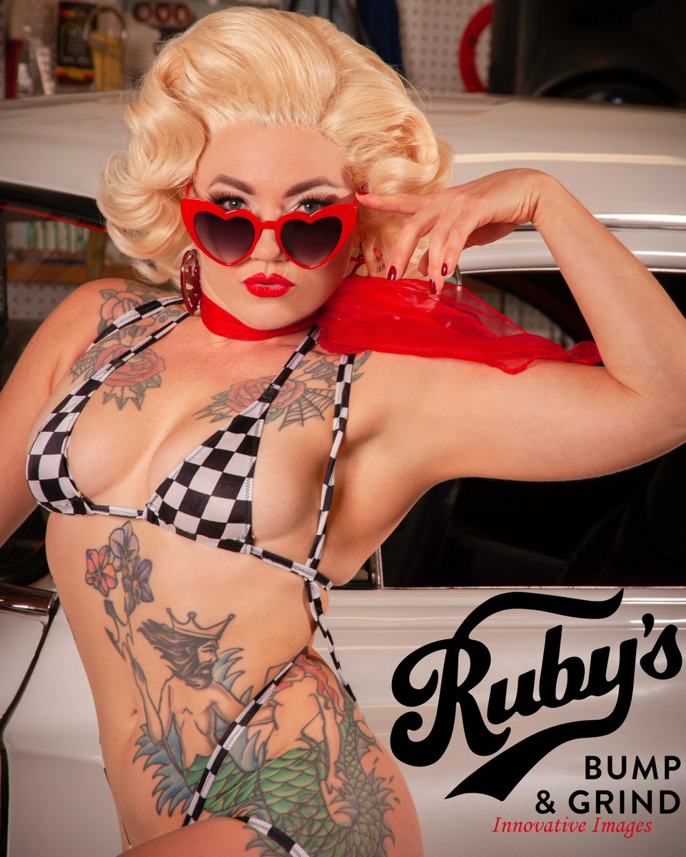 Frostease Burlesque tweet media