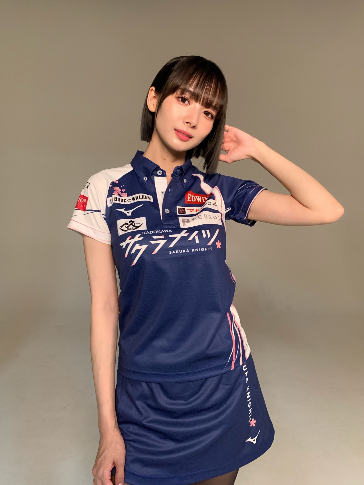 最大81%オフ! 岡田紗佳 マフラータオルクリアファイル サクラナイツ