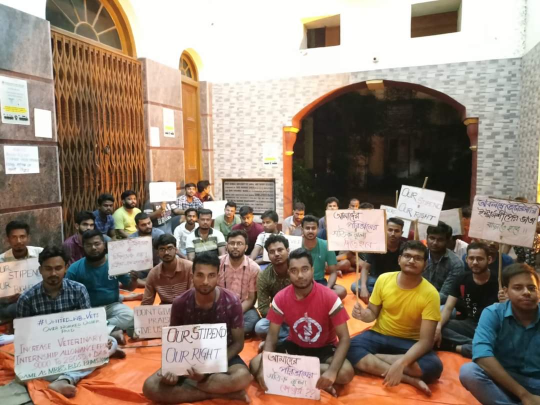 midnight sit-in protest
#increase_wb_vet_stipend #increase_veterinary_intern_stipend
#increase_veterinary_internship_allowance
<a href="/MamataOfficial/">Mamata Banerjee</a> <a href="/SwapanDebnath98/">Swapan Debnath</a> <a href="/narendramodi/">Narendra Modi</a> <a href="/WBTMCPofficial/">West Bengal Trinamool Chhatra Parishad</a>
<a href="/AITCofficial/">All India Trinamool Congress</a> <a href="/HomeBengal/">HOME DEPARTMENT - GOVT. OF WEST BENGAL</a> <a href="/atul1chaturvedi/">atul chaturvedi</a> @Murugan_MoS <a href="/Dept_of_AHD/">Dept of Animal Husbandry & Dairying, Min of FAH&D</a> <a href="/presidentVCI/">Dr. Umesh C Sharma</a>