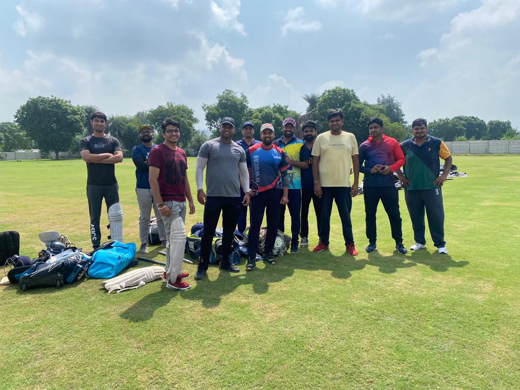 SystiqueStories's tweet photo. HSC XIโ@hsccorp's #Cricket team, started the season on a winning note after emerging victors by 8 runs against Shield XI!
Let us know at hiring@hsc.com,if you are game enough to join the #WinningTeam ๐
#WorknPlay #CorporateCricket #SystiqueStories #Culture #HughesSystique #HSC https://t.co/iwuXgxpHTp