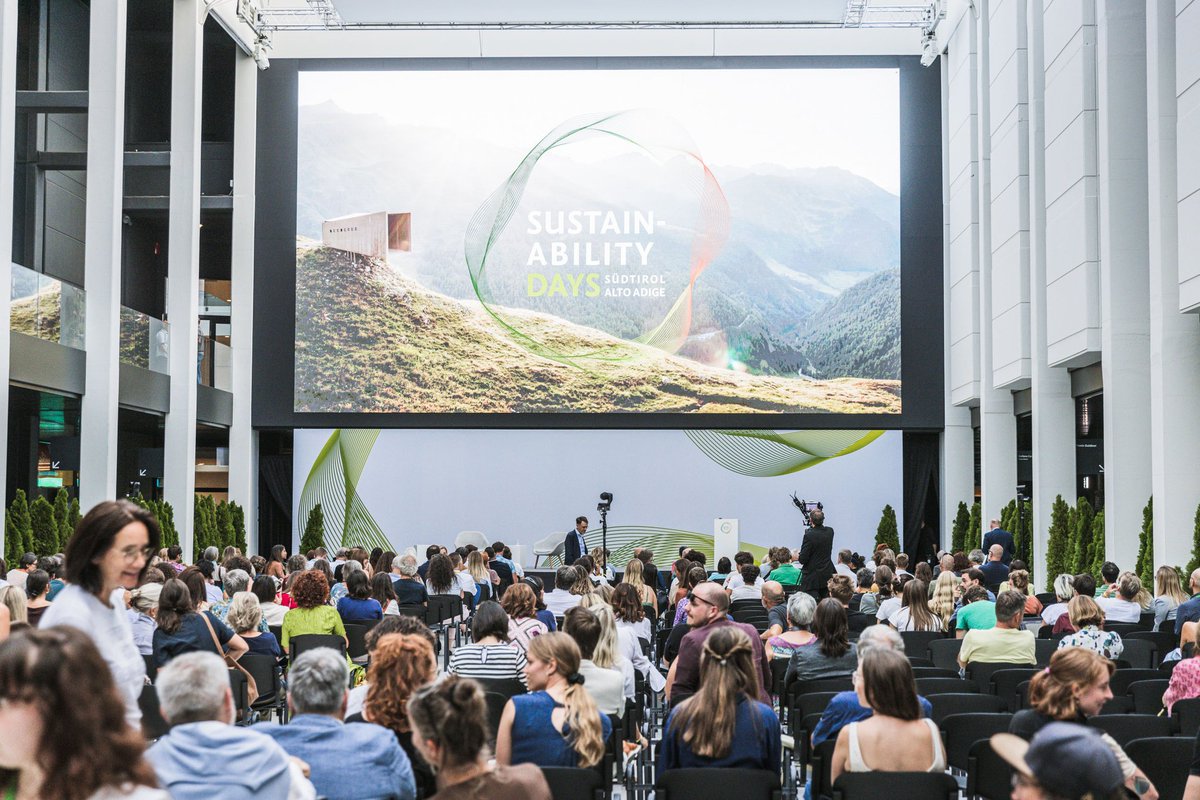 #SustainabilityDays Südtirol. Program for today, Friday: Based on the provided inputs and future scenarios, established and to be developed solutions will be discussed on stage. (1/2)
Livestream sustainabilitydays.com
#Sustainability #Suedtirol