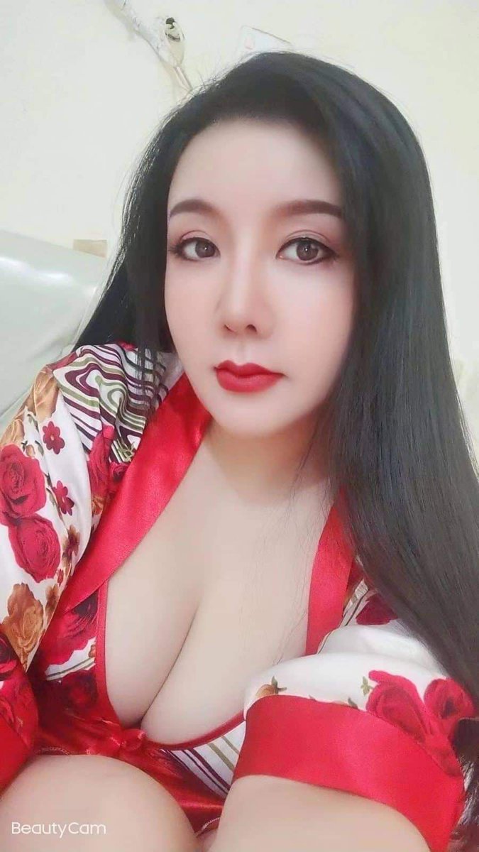 Dominic14776265's tweet photo. Massage and sex in kuwait now 
#massage_in_kuwait 
#Massage salmiya 
#Massage mahboula 
https://t.co/Cy6iiitMN9 https://t.co/yTStpJVml5