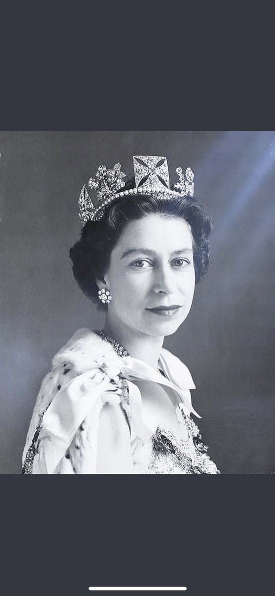 82aiden's tweet image. RIP your majesty 💔