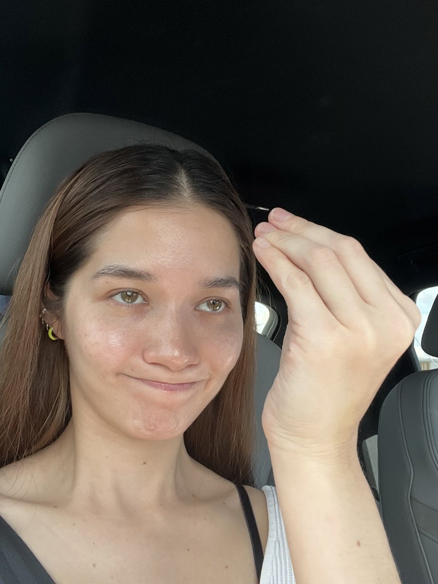 โว้ยยย ทำงานเยอะจะตายห่าอยู่ละ เวลานอนเวลาพักแทบไม่มี สุขภาพก็ต้องดูแล ต้องออกกำลังกาย จะเอาเวลาที่ไหนไปออกจ๊ะ ทุกวันนี้แทบจะไม่ได้เจอเพื่อนเจอแฟน เมนก็ยังต้องเป็น แค่รับมือกับอารมณ์ตัวเองก็เหนื่อยละจ้า แต่ทั้งหมดทั้งมวล ก็ยังต้องสวยด้วย! เป็นชะนีนี่เหนื่อยนะ เอาจริง