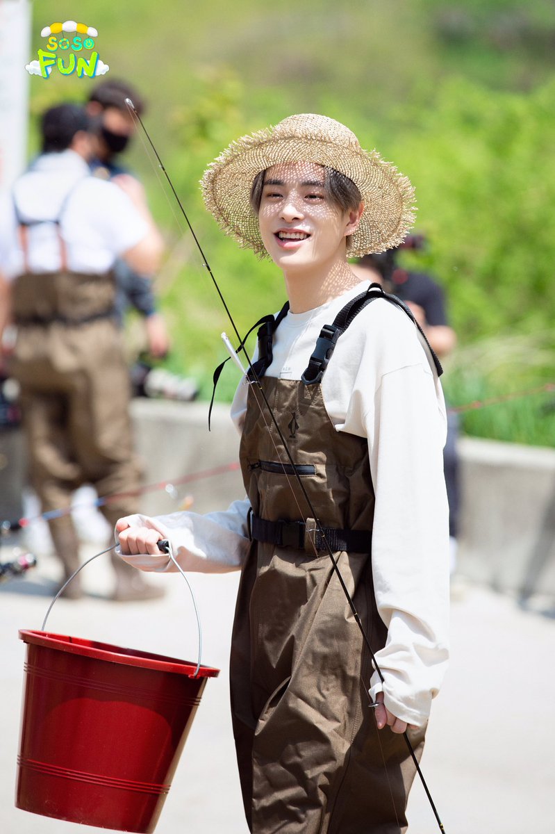 jakesfeeds's tweet photo. [ BEHIND ] So So Fun EP.4 with #ENHYPEN_JAKE https://t.co/N3TAJMBaRT