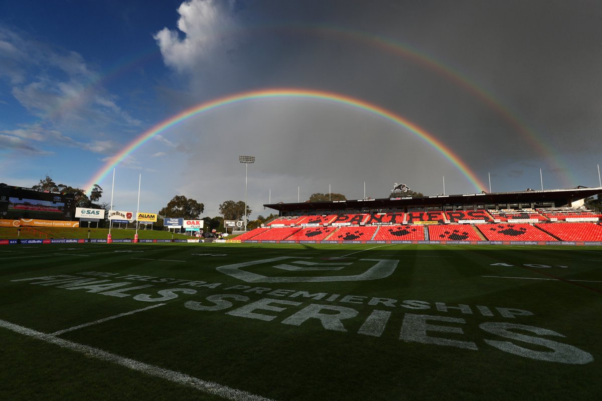 Nice way to kick off the <a href="/NRL/">NRL</a> Finals with a double rainbow over Penrith! Should be a cracker.
#NRLPanthersEels #NRLPhotos