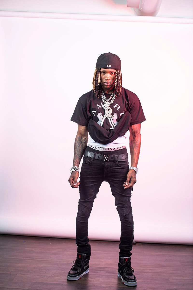 samomajer's tweet photo. king von zdochol uz iba dj khaled https://t.co/kV1lXdqTlG