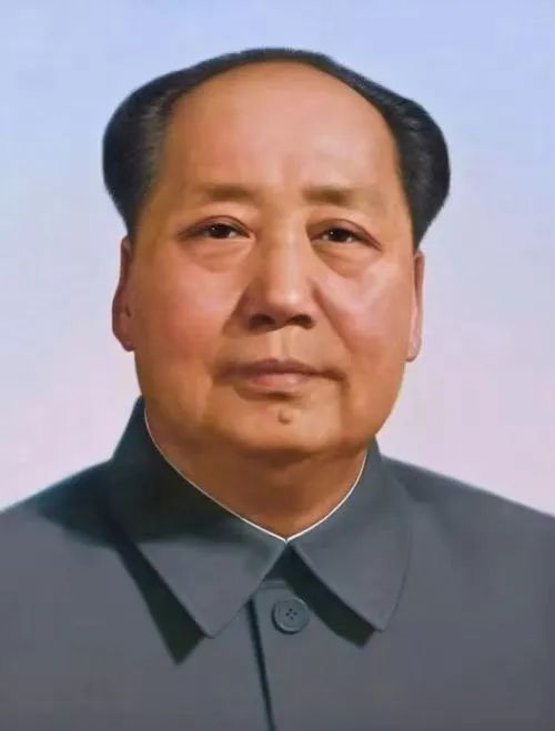 MetaGraveCN's tweet photo. 9月9日，既是伟大领袖毛泽东逝世46周年纪念日，也是秋收起义95周年纪念日。95年前的今天，毛主席发动了湘赣边区秋收起义，历尽九死一生与战友们见证了新中国的成立！

五千年的中华文明，他是第一个说出“人民万岁”的人。

今天我们缅怀毛主席,他的名字、他的思想、他的风范.将永远鼓舞我们继续前行！ https://t.co/SGs1o7QVL8