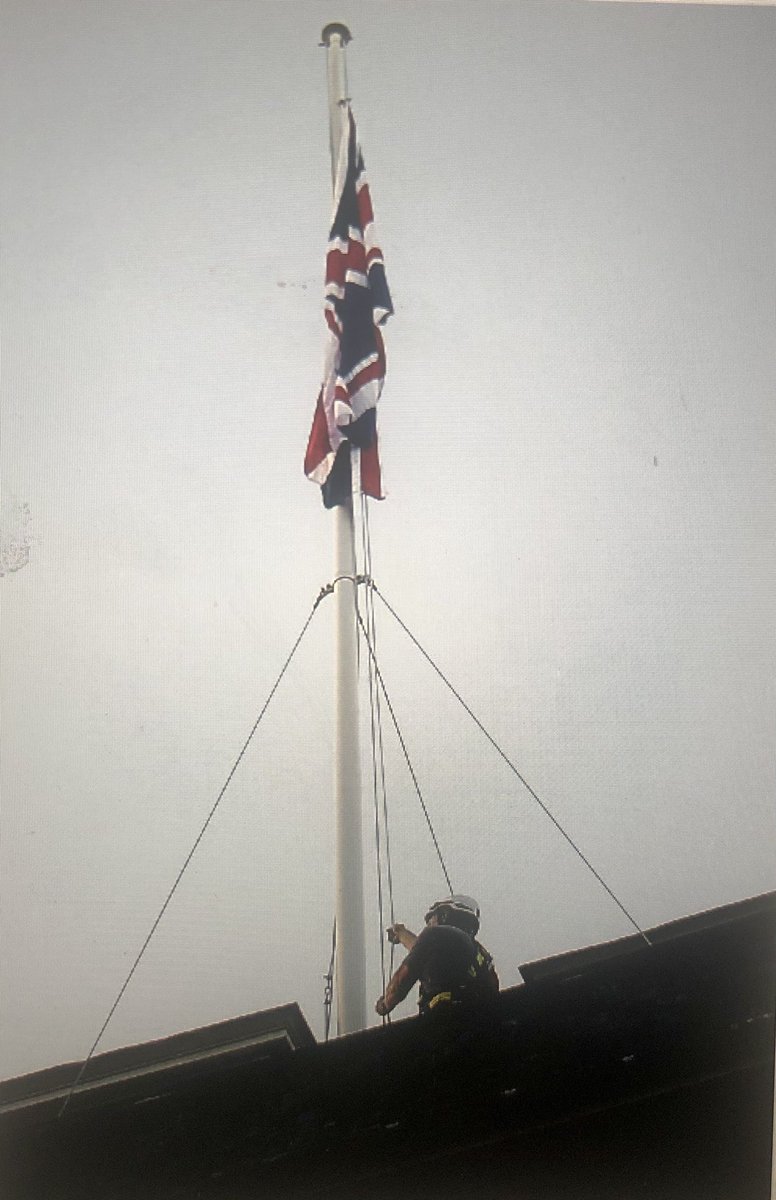 #ElizabethII