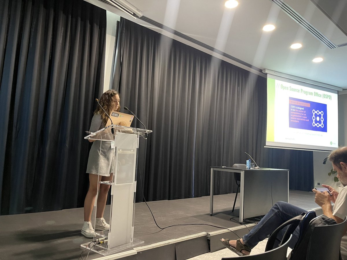 a_charleux's tweet photo. Last day at @OSSConference Listening to @anajsana95 from @todogroup on OSPOs with @gregoriorobles @jgbarah and a lot of wonderful people in Madrid https://t.co/1wFVhmZYAf