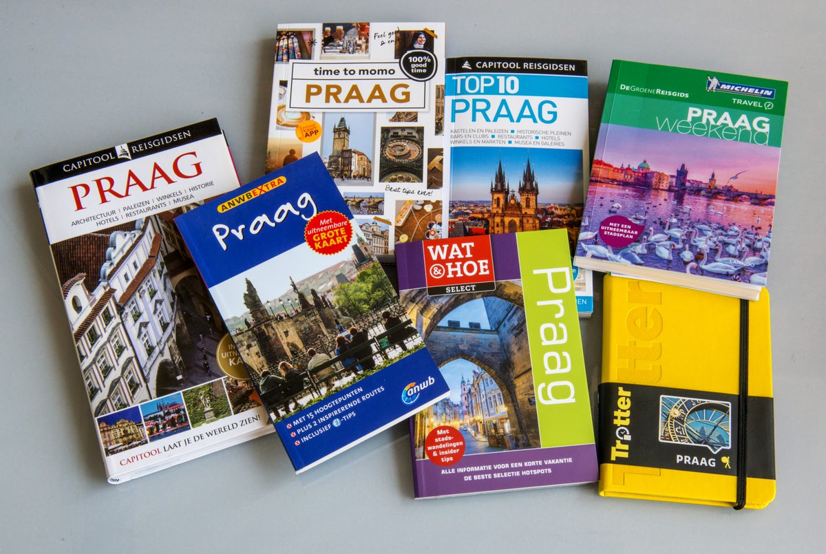 Bezoek voor je #stedentrip #Praag de website <a href="/Stedenman/">Fred van Gansewinkel</a> niet alleen voor de leukste tips maar vind er ook een compleet overzicht van reisgidsen en boeken die spelen in Praag of geschreven zijn door Praagse auteurs. #citytrip #leestips
 m.praag-nu.nl
