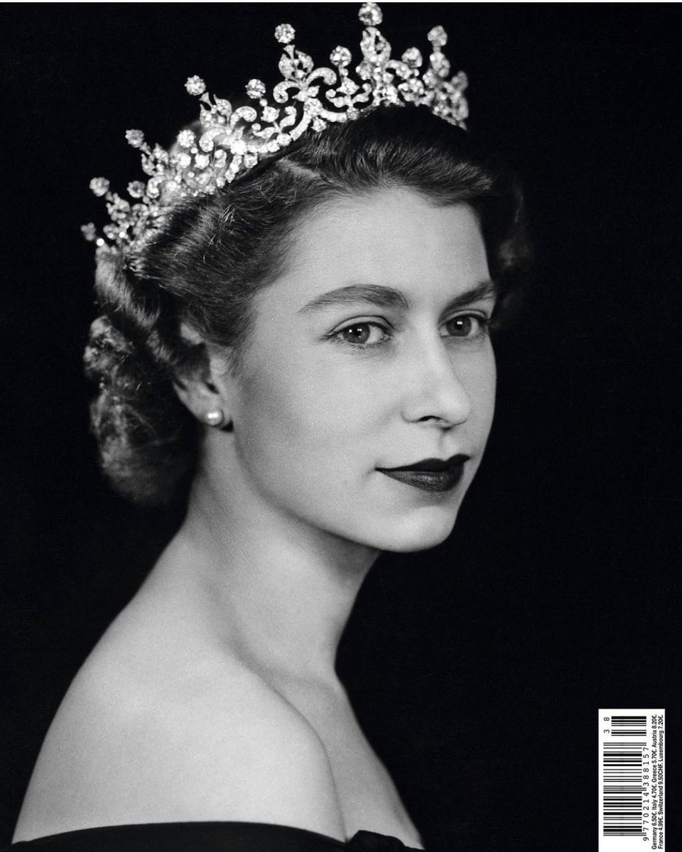 emynash's tweet photo. Hello’s special issue to mark the sad passing of Her Majesty The Queen went to press last night. A huge team effort and, we hope, a fitting tribute to an extraordinary woman. #QueenElizabeth https://t.co/Gs2enZ7ZU0