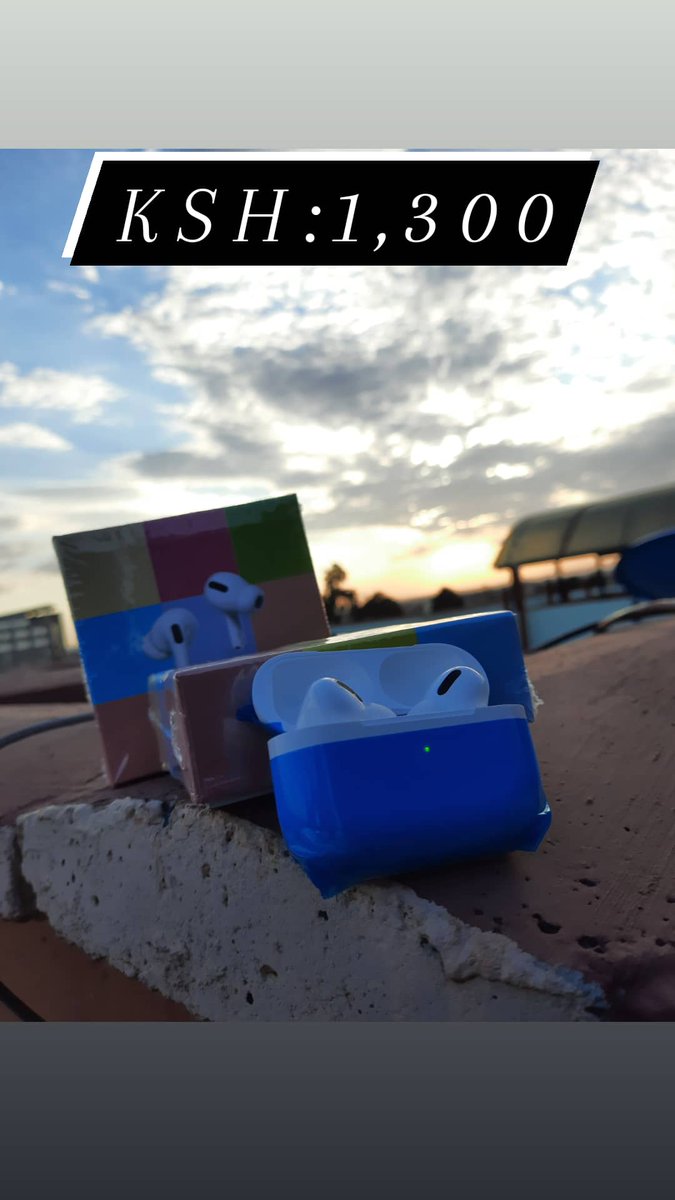 rodger33163919's tweet photo. Good morning ๐
Airpods pro 3
Active Noise Cancellation
Pairs with Both Android and IOS
Sweat proof
Water Proof
Order via WhatsApp โฌ๏ธ
https://t.co/fGERn6zSaP
#Tanzania #Odingas #Blacktwitter #KingCharlesIII #Julius Malema https://t.co/CEQHiVtP9U
