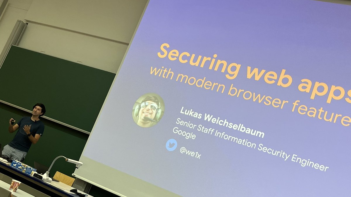 𝚃𝚑𝚘𝚖𝚊𝚜 𝙺𝚘𝚗𝚛𝚊𝚍 tweet media