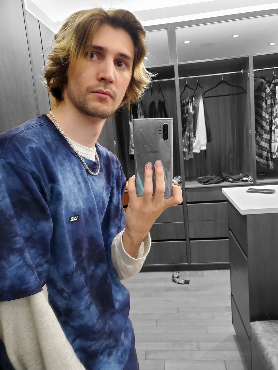 xQc tweet media