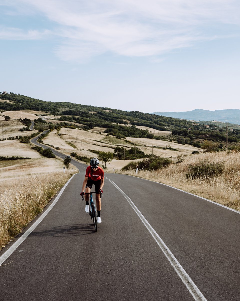 WilierTriestina's tweet photo. Lightness and minimalist aesthetics, the Wilier 0 SLR is built for the highest performances.
Now available in two new color-ways, discover more on https://t.co/ydCpHIE1d9
#lovemywilier #Wilier0SLR #ZeroCompromises #roadbike #cycling #roadcycling https://t.co/8LVHVwQG4n