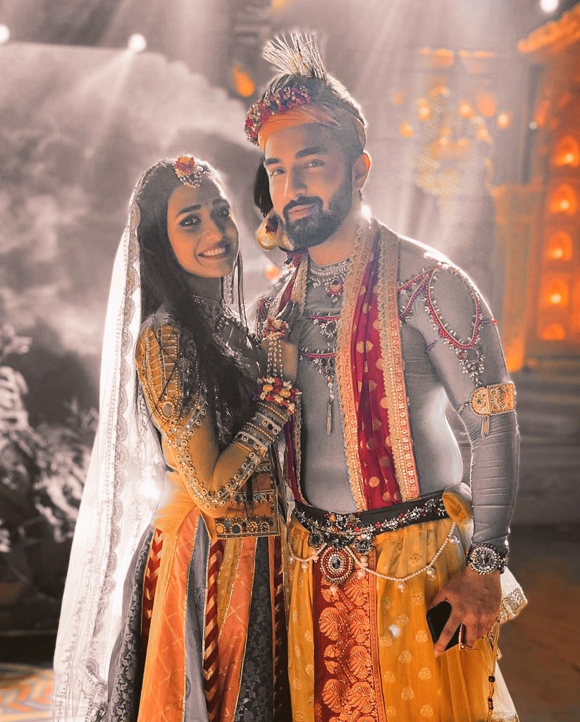 _Finky's tweet photo. #Rishmi Best jodi ❤️❤️
#Laskhmi Best female character
#Rishi Best male character
#ZeeRishteyAwards2022 #zeerishteyawards #ZRA2022 #ZRA @ZeeTV #Bhagyalakshmi https://t.co/ynyiMaBFPq