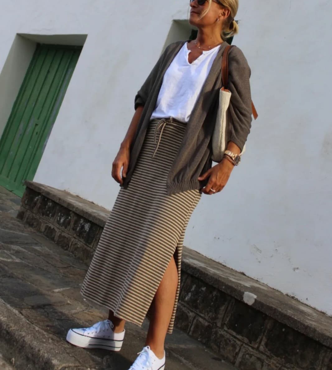 pilart16's tweet photo. 🍂Hoy te proponemos éste Outfit 🍂de la nueva colección 🤎🤍#faldasalgodon #nuevacoleccion #outfitcasual #outfittoday #modacomfy #Viladecans #baixllobregat #comerçdepoble #pilarttienda https://t.co/kd4mE3Jt0R