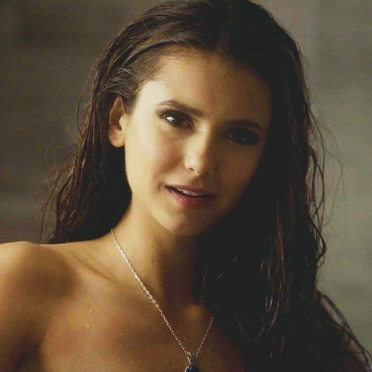 hell__katherine's tweet photo. instead of holdin' me down you're only holding me up, it shouldn't be so hard, this is impossible love, allergic. https://t.co/j0TNY3NOKm