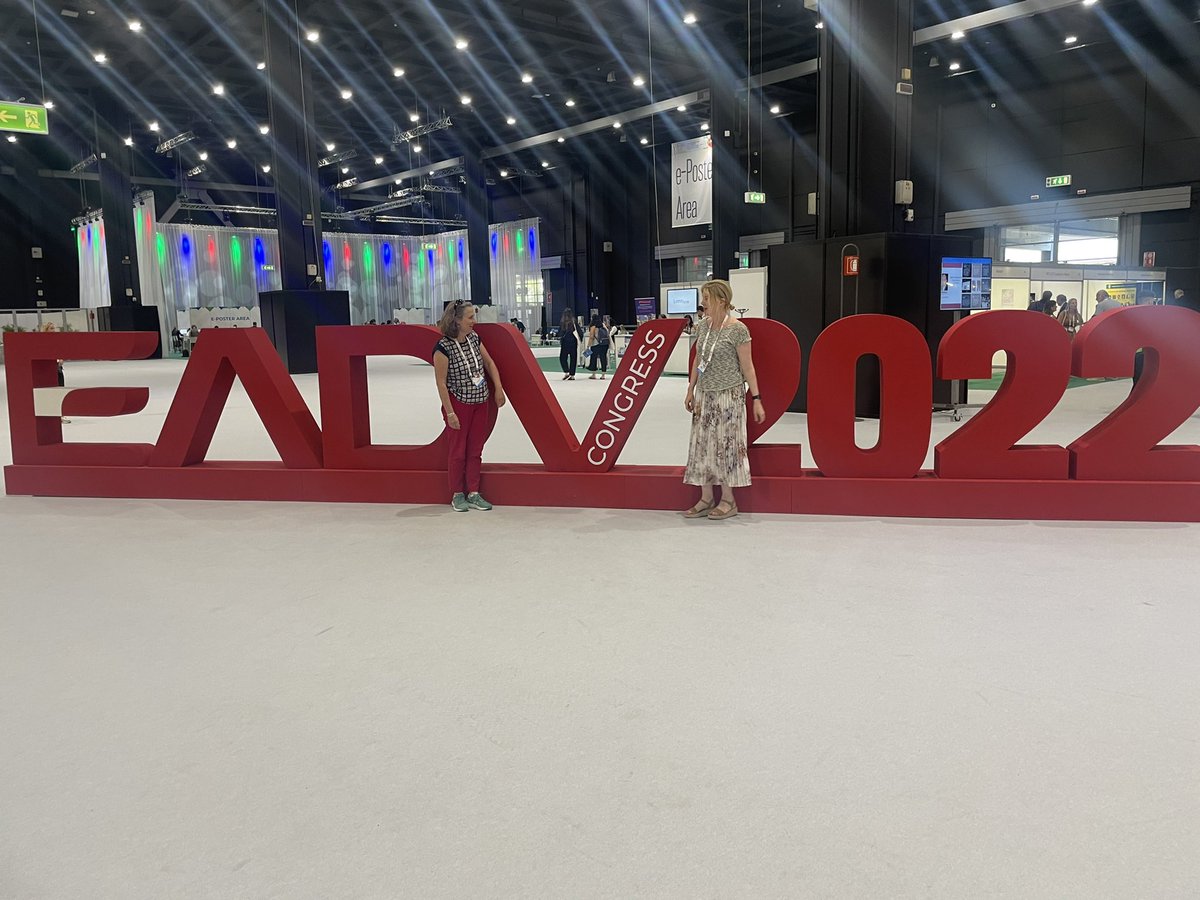 _BDNG's tweet photo. The BDNG President and BDNG Education and Development Lead representing the @_BDNG and nursing workforce. Meeting other international nurses has been eye opening with the differences and challenges they face.Future article in BDNG journal to share @eadv fantastic experience https://t.co/ewl1ZFg8v3