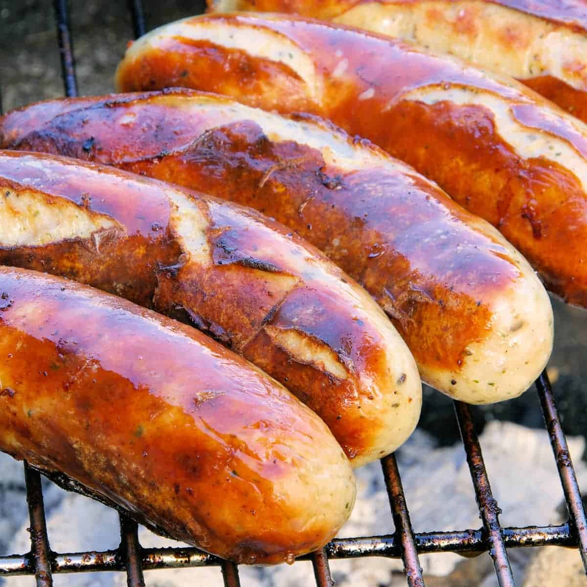 WausAthBoosters's tweet photo. Wauseon Athletic Boosters will be serving a tailgate meal at tonights home football game.  Menu is a regular bratwurst, chips, and drink for a free will donation. Gates open at 6pm. Thanks to our meat sponsors Falor Farm Center and Tyson Andrews. https://t.co/H7j1kHA0oE