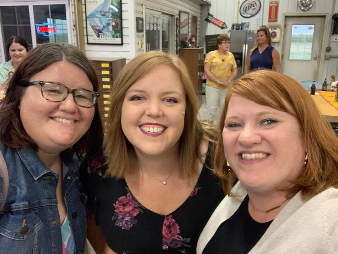 Anna Larson tweet media