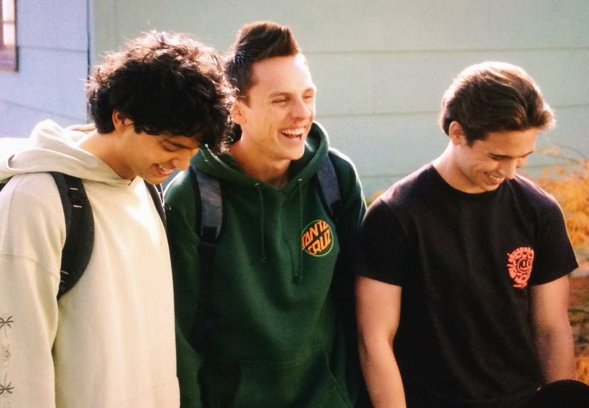 holliejune_'s tweet photo. i’ve waited 5 seasons for this trio to happen😭🫶🏼 #CobraKai https://t.co/awbxTVbTrx