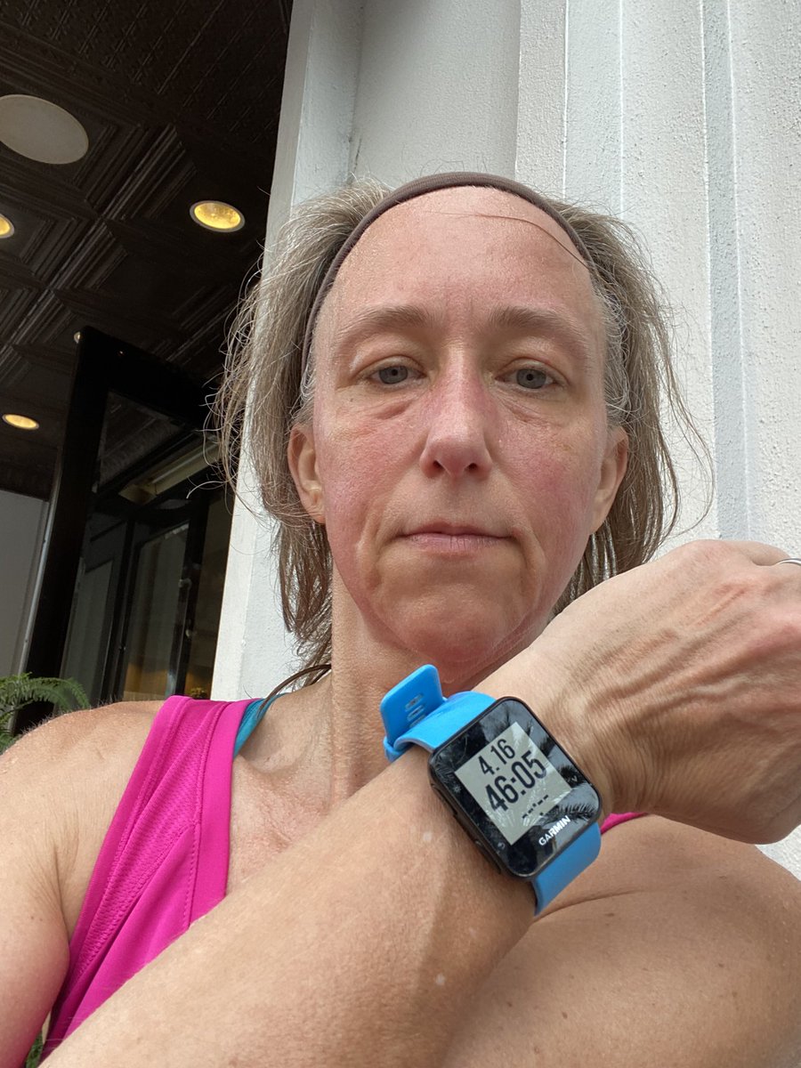 PetDocBecky's tweet photo. Ran 4 miles this morning to #finishelizasrun https://t.co/rSw2Koi6b2