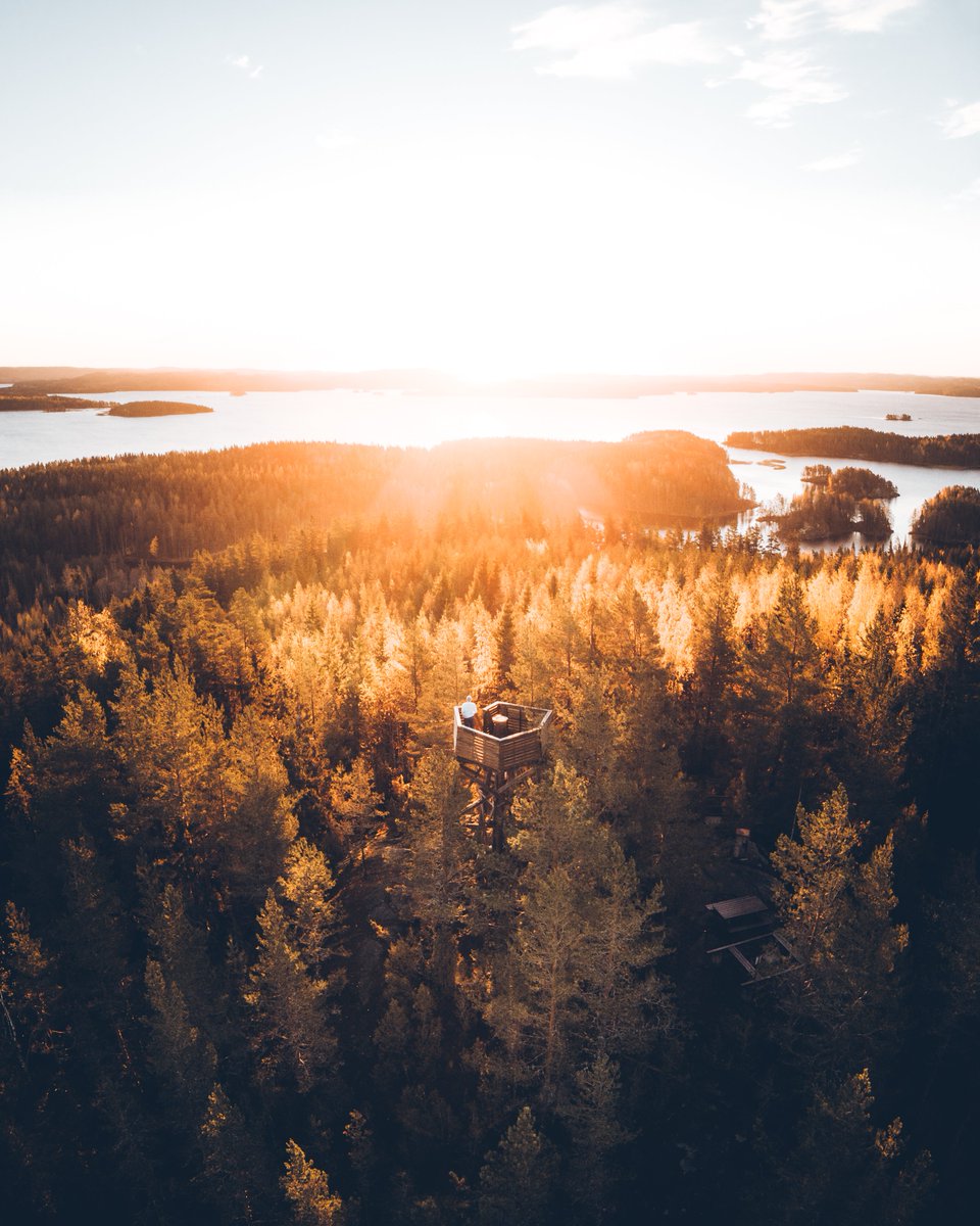 Hello fall! 🧡 In the Jyväskylä Region you'll encounter nature dressed for autumn, urban city culture and fun events, to name a few things 🍂

Kurkkaa syysvinkit Keski-Suomeen: visitjyvasky.la/3TVaoJv 😍

#VisitJyvaskylaRegion <a href="/DiscoverFinland/">Discovering Finland</a> <a href="/OurFinland/">Visit Finland</a> 

📸: Jukka Paakkinen
