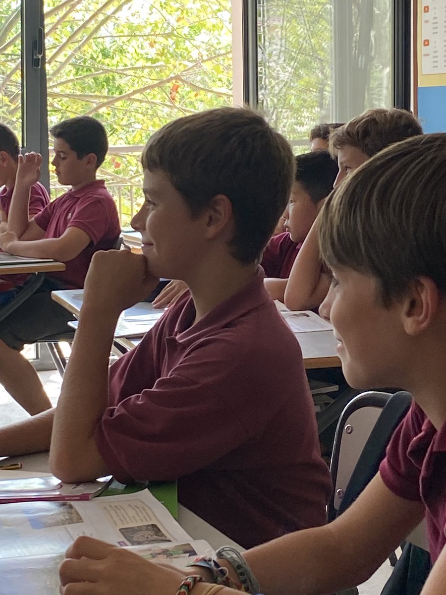 B!Caràcter
👇🏼

bell-lloc.org/projecte-educa…

Aquí trobareu suggeriments i materials per ajudar els vostres fills i filles a adquirir a casa la competència del mes.
.
#educaciodelcaracter #educaciopersonalitzada