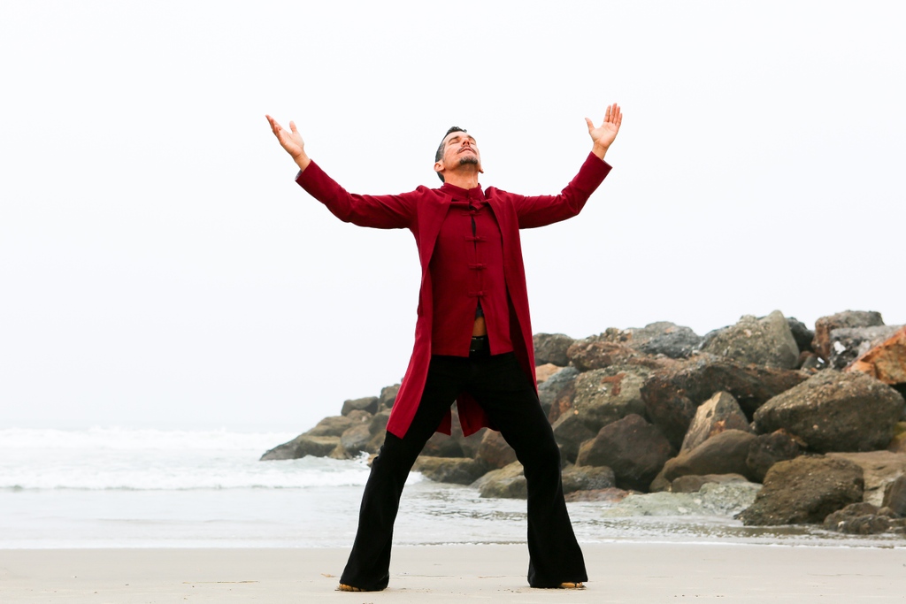 PaulMooreChaves's tweet photo. Toxins out and fresh Qi in 👐

#qigong #taichi #kungfu #meditation #chikung #yoga #taiji #taichichuan #taijiquan #martialarts #wushu #shaolin #qi #reiki #qigongpractice #mindfulness #taoism #qigonghealing #chinesemedicine https://t.co/rjkIIPjJp1