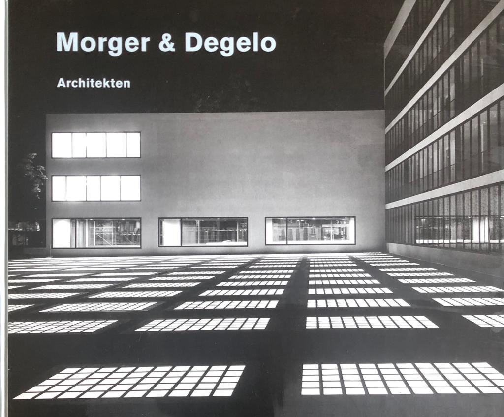 Hemos rebajado este libro:

iberlibro.com/servlet/BookDe…