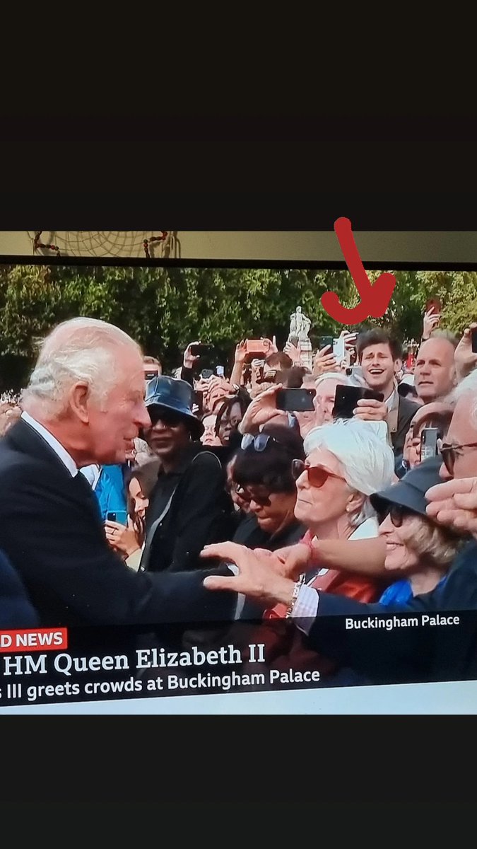 MennaKhalaf18's tweet photo. Facial expression of the year 😂 https://t.co/xZa8VK979J